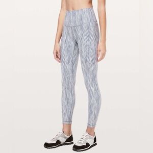 Size 2 Lululemon Wunder Under High-Rise 7/8 Tight *Full-On Luon 25"